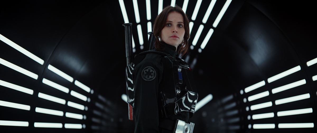 SWシリーズ最新作『ローグ・ワン/スター・ウォーズ・ストーリー』は全国公開中!