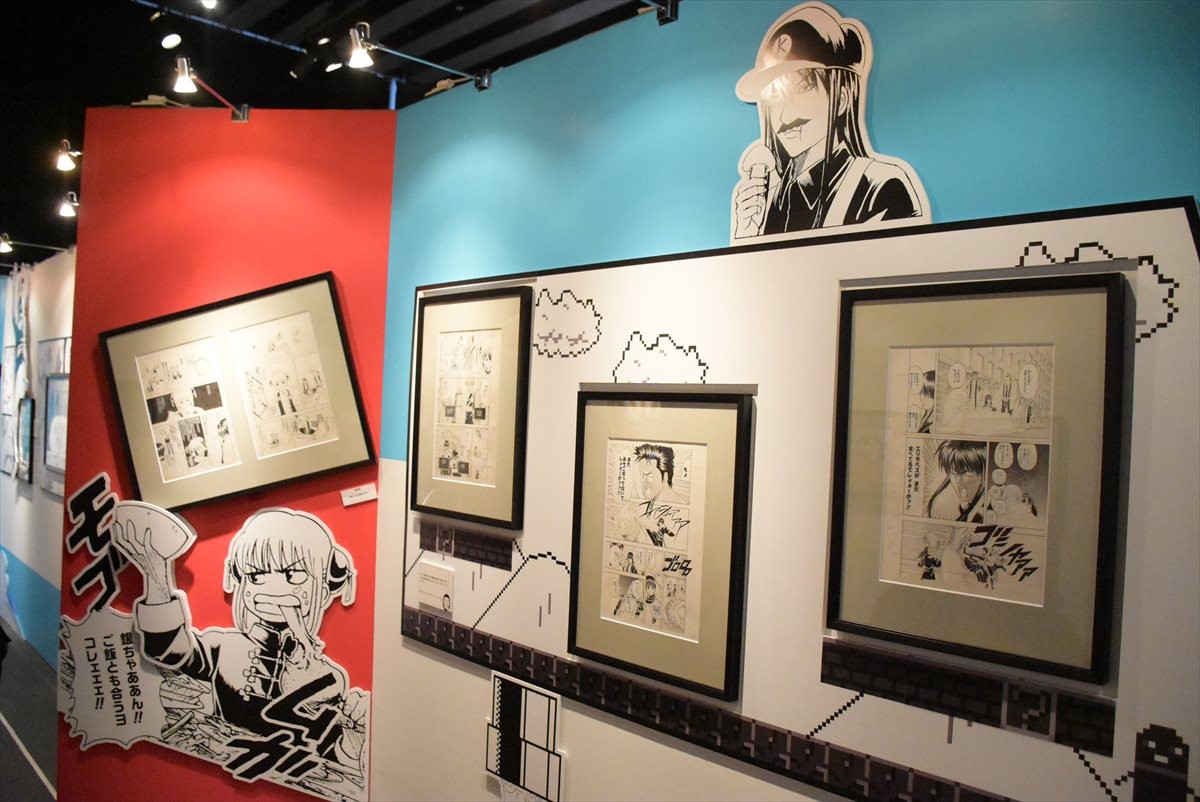橋本環奈、神楽は「鼻ほじってます！」 『銀魂』初の展覧会ついに開幕