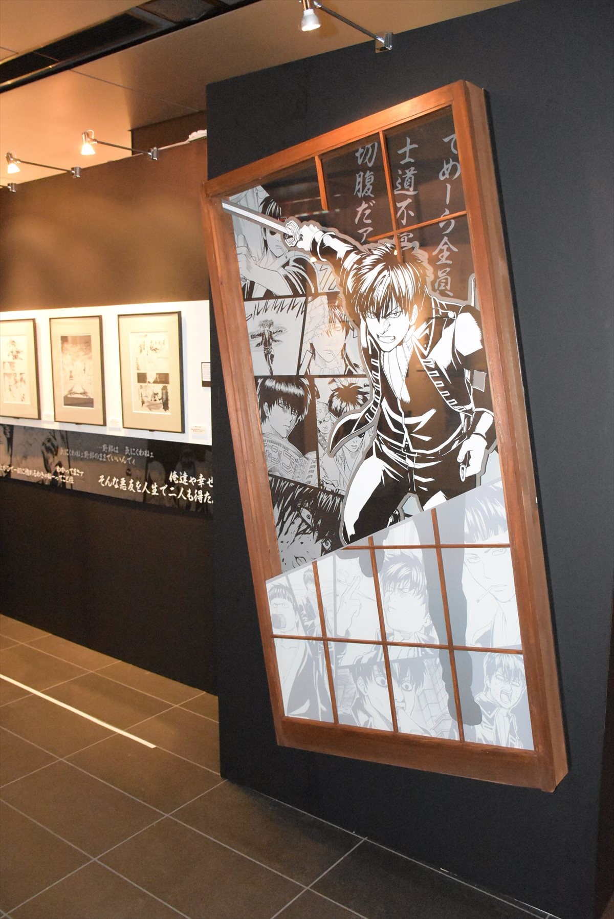 橋本環奈、神楽は「鼻ほじってます！」 『銀魂』初の展覧会ついに開幕