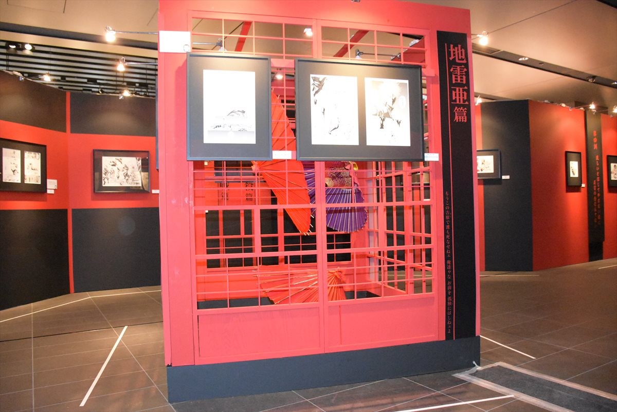 橋本環奈、神楽は「鼻ほじってます！」 『銀魂』初の展覧会ついに開幕