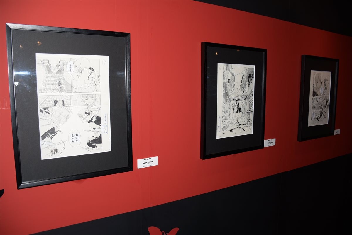 橋本環奈、神楽は「鼻ほじってます！」 『銀魂』初の展覧会ついに開幕