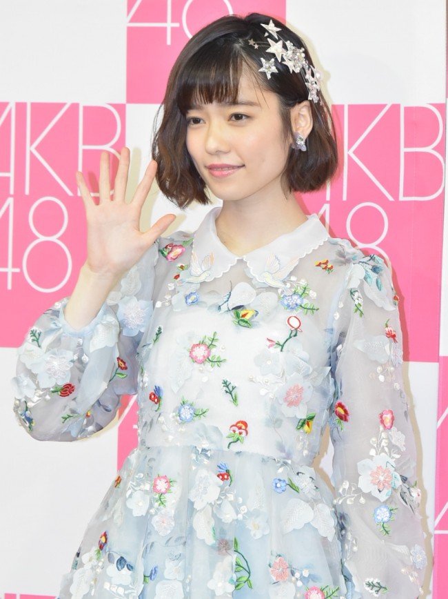 AKB48劇場で卒業公演を行った島崎遥香