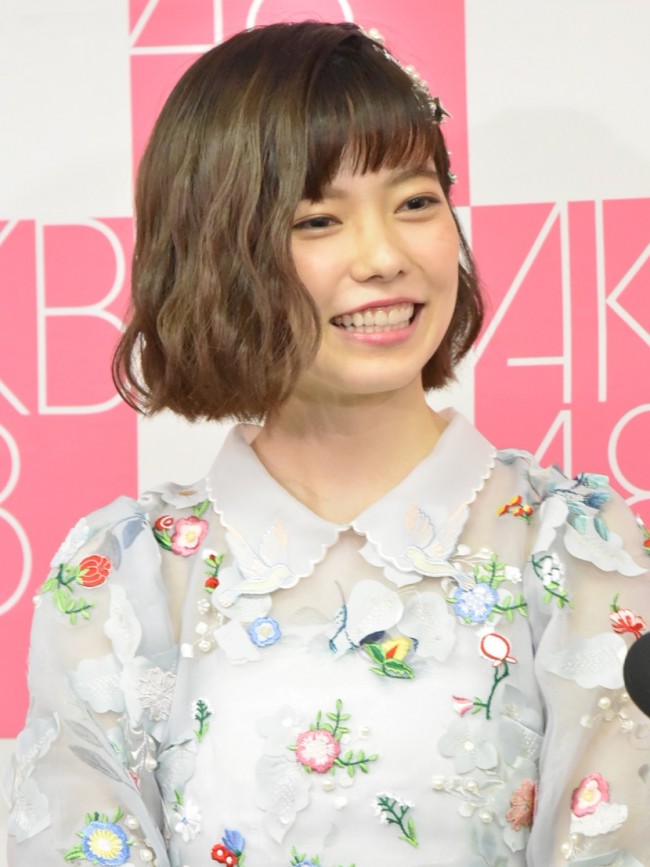 AKB48劇場で卒業公演を行った島崎遥香