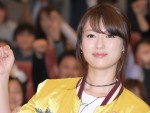 ドラマ『下剋上受験』試写イベントに出席した深田恭子