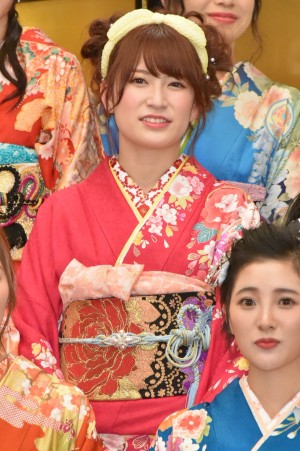 AKB48グループ2017年新成人メンバー成人式記念撮影会　NMB48・吉田朱里