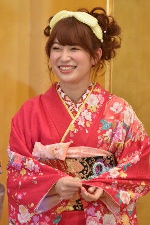 AKB48グループ2017年新成人メンバー成人式記念撮影会　NMB48・吉田朱里