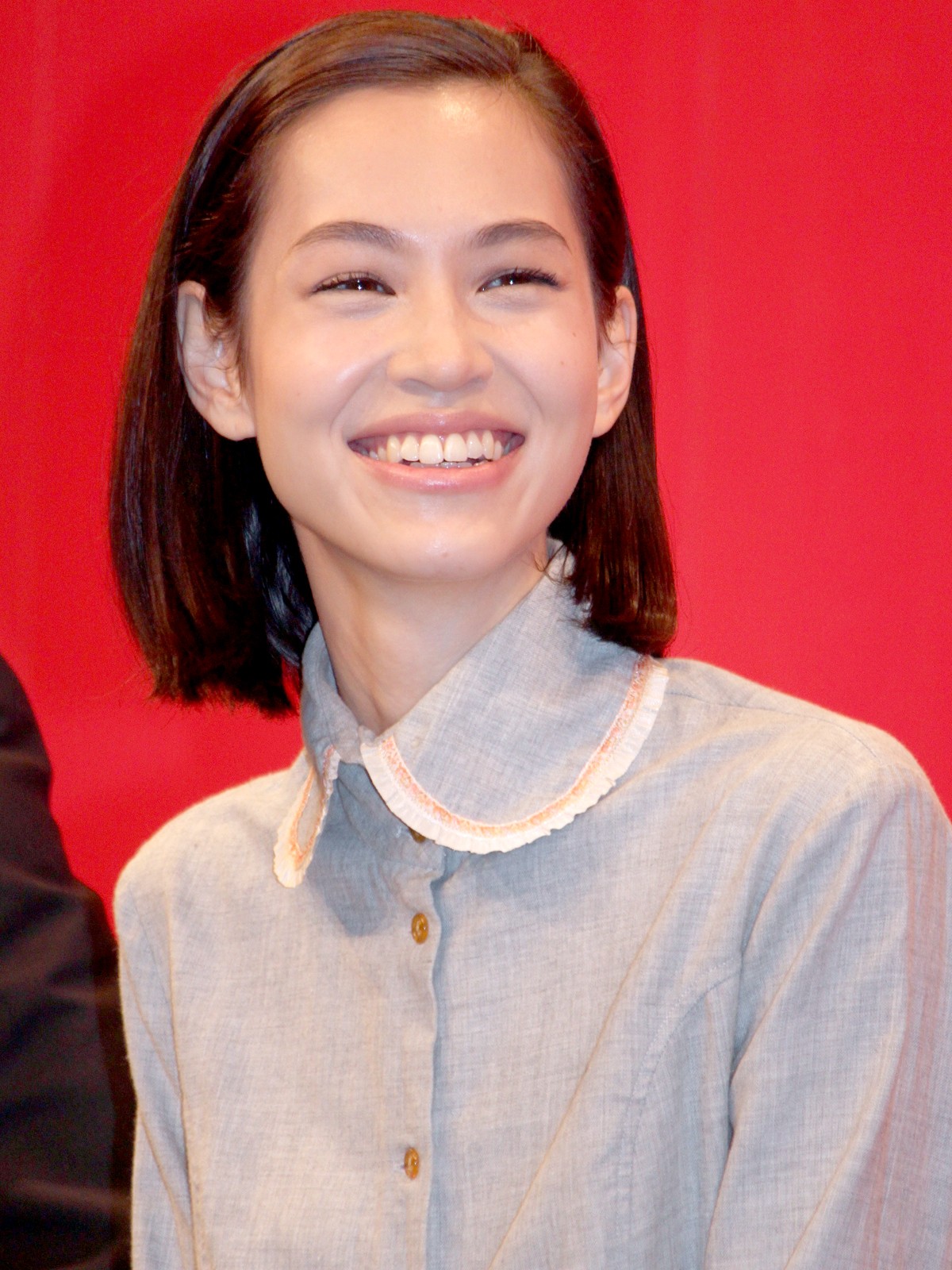 草なぎ剛、SMAP解散後初の公の場に登場　「新しい気持ちで」2017年の抱負語る