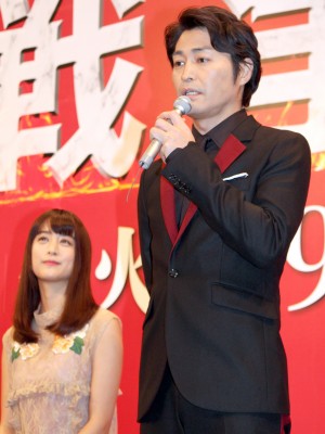 山本美月、安田顕、『嘘の戦争』制作発表会見に出席