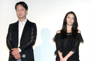 『嫌われる勇気』完成披露試写会＆舞台挨拶に出席した、香里奈、椎名桔平