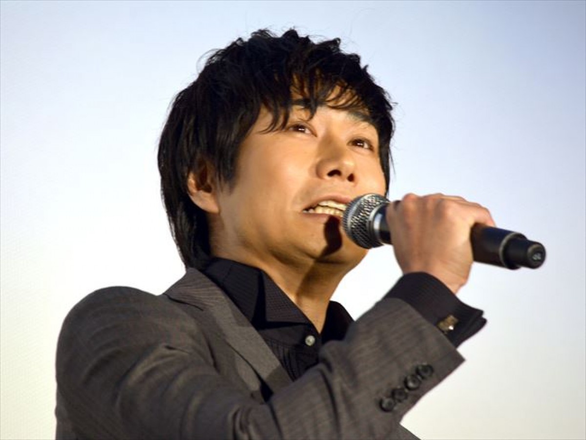 山崎賢人、川口春奈に「そりゃモテる」と褒めちぎられ照れ笑い