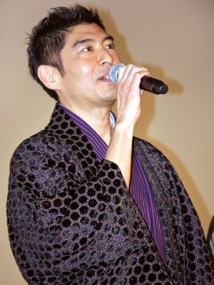 高嶋政宏、映画『本能寺ホテル』初日舞台挨拶に出席