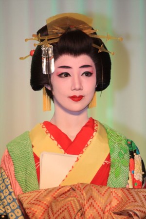 『幕末太陽傳』Show Spirit『Dramatic“S”！』制作発表会に出席した、咲妃みゆ