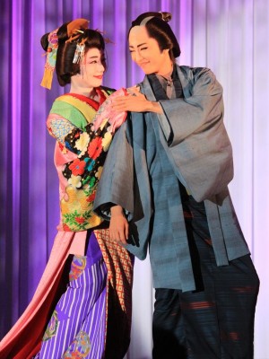 『幕末太陽傳』Show Spirit『Dramatic“S”！』制作発表会に出席した、早霧せいな、咲妃みゆ