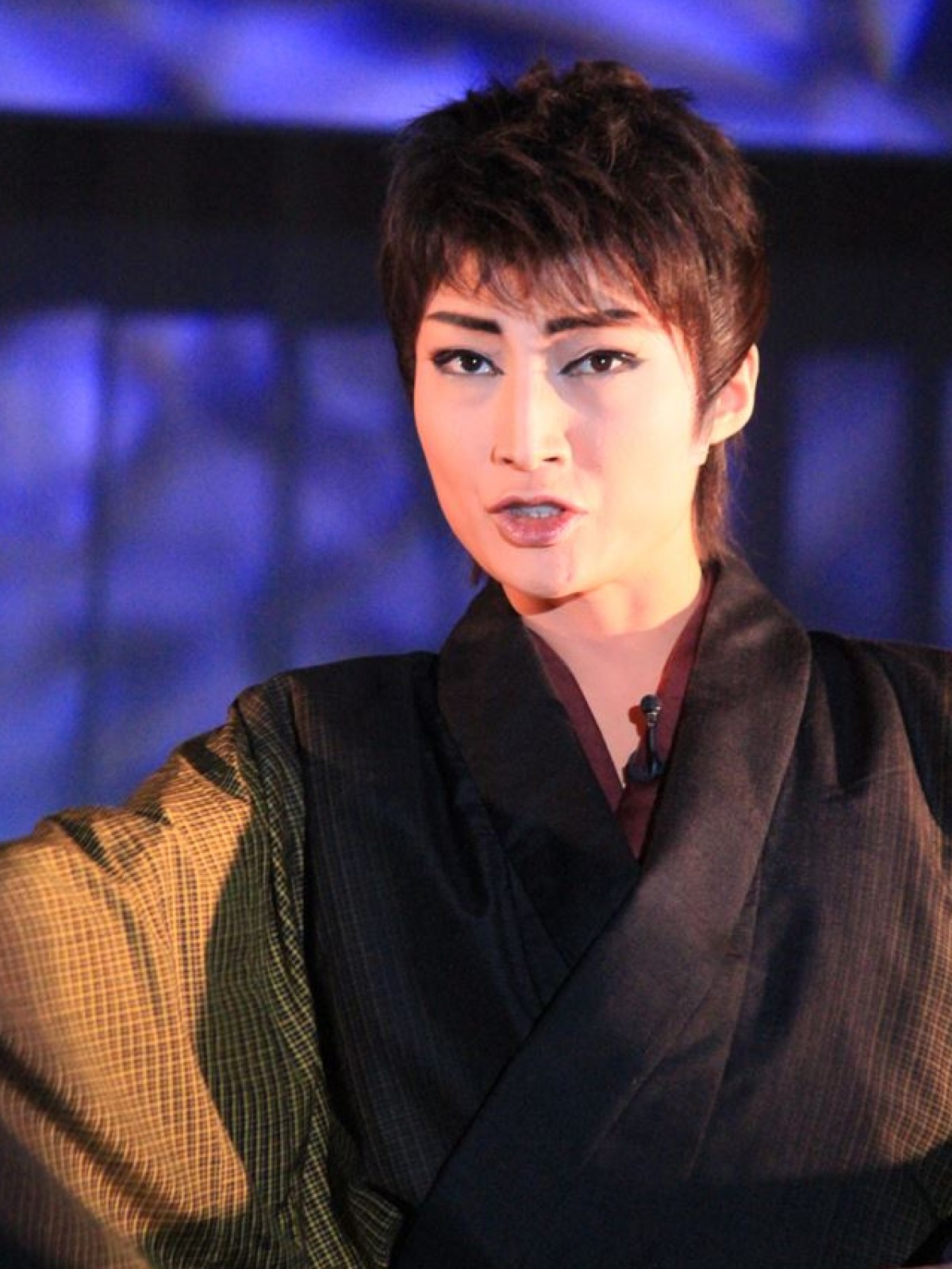 早霧せいな、「和の心を大切に皆様にお届けできたら」退団公演に向けて意気込み