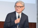 堤幸彦、『視覚探偵 日暮旅人』完成披露試写会に出席