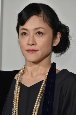 『愚行録』のジャパンプレミアに出席した、濱田マリ