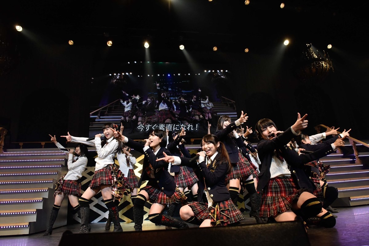 AKB48小嶋陽菜、小嶋真子＆小嶋菜月と“可愛いすぎる”3姉妹ショット披露