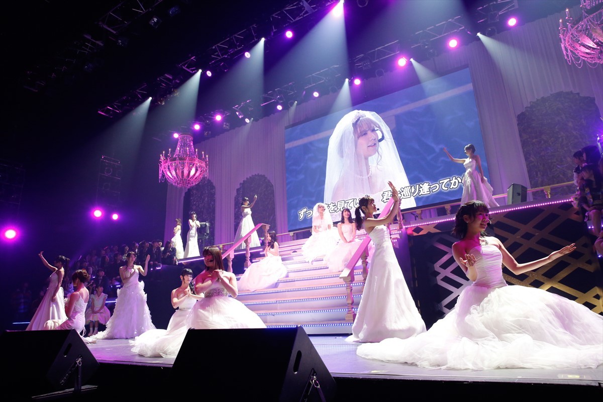 AKB48小嶋陽菜、小嶋真子＆小嶋菜月と“可愛いすぎる”3姉妹ショット披露