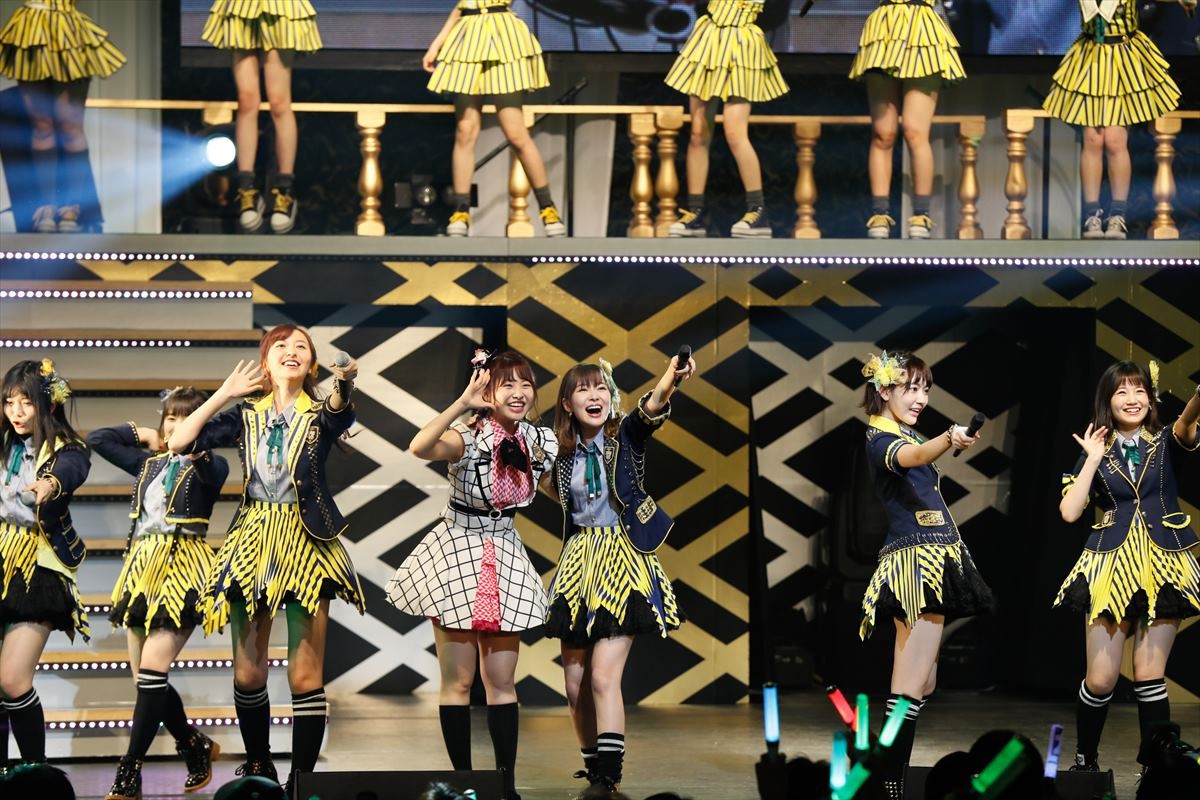 AKB48小嶋陽菜、小嶋真子＆小嶋菜月と“可愛いすぎる”3姉妹ショット披露