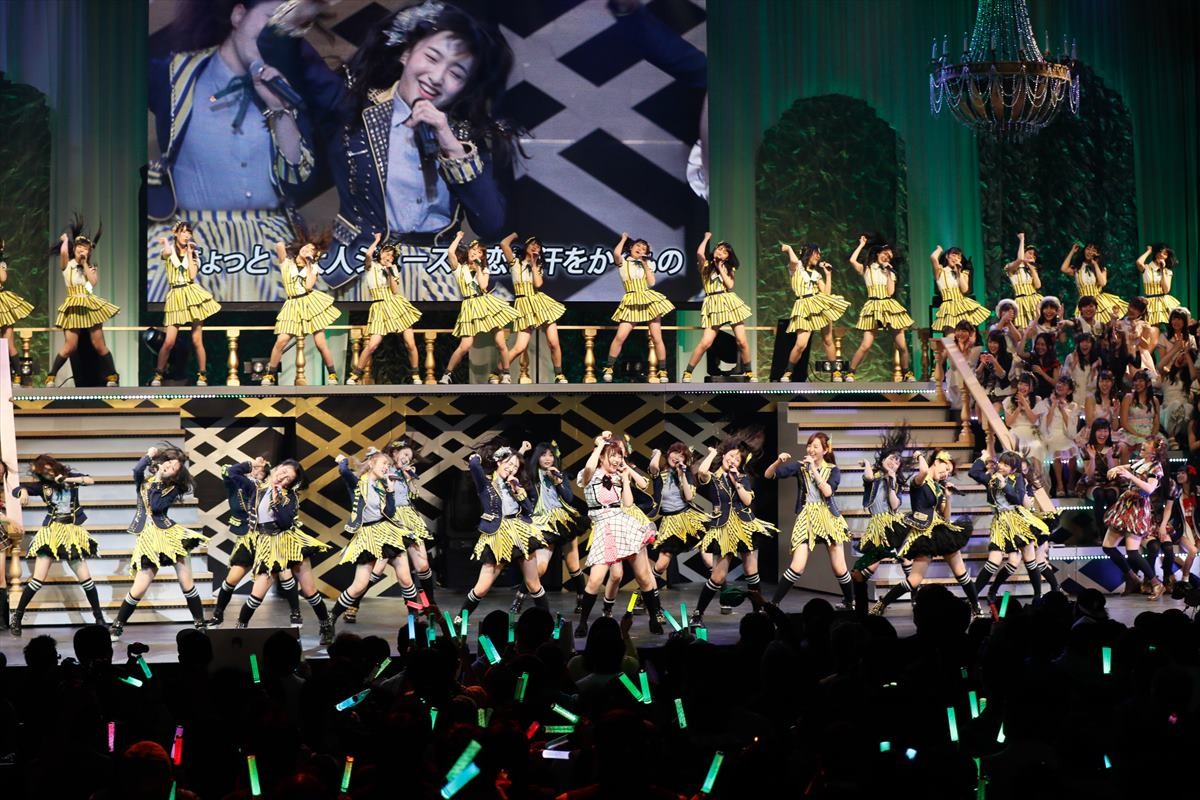 AKB48小嶋陽菜、小嶋真子＆小嶋菜月と“可愛いすぎる”3姉妹ショット披露