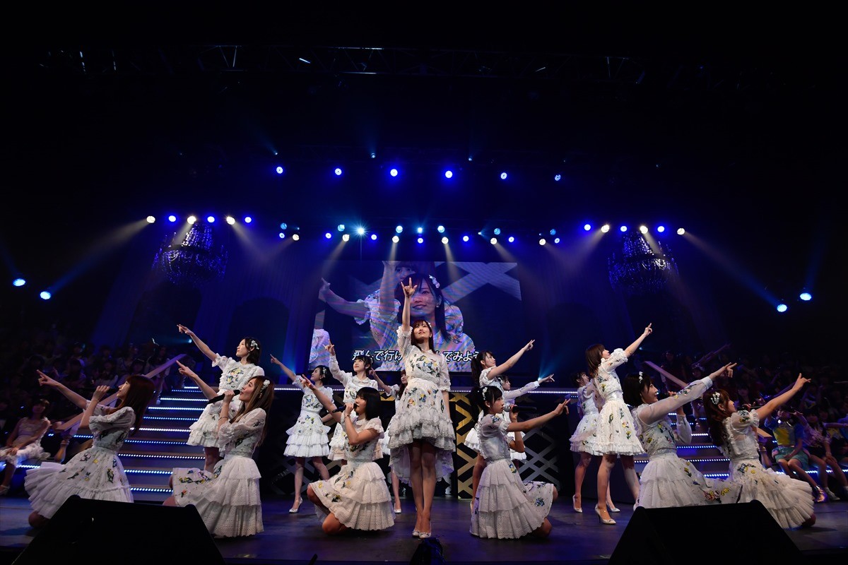 AKB48小嶋陽菜、小嶋真子＆小嶋菜月と“可愛いすぎる”3姉妹ショット披露