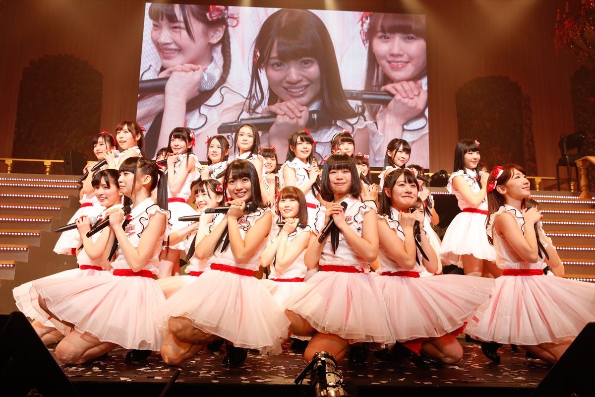 AKB48小嶋陽菜、小嶋真子＆小嶋菜月と“可愛いすぎる”3姉妹ショット披露