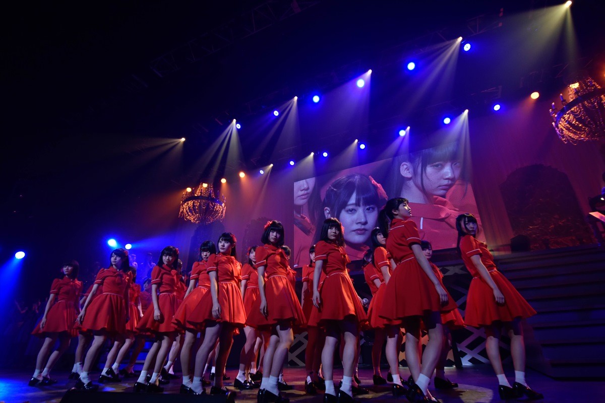 AKB48小嶋陽菜、小嶋真子＆小嶋菜月と“可愛いすぎる”3姉妹ショット披露