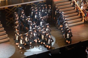 「AKB48グループリクエストアワー セットリストベスト100 2017」2日目の様子