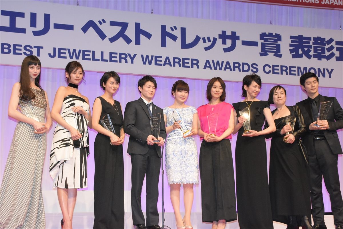 石田ゆり子、“ジュエリーが似合う人”2度目の受賞　22年前は「全く覚えていません」