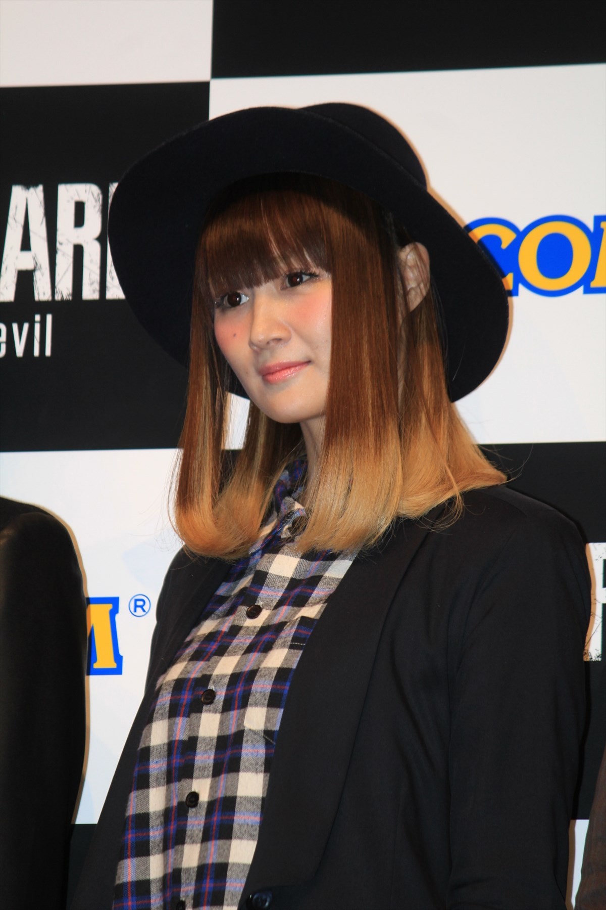 メイプル超合金、“一番とんがった芸人”に起用されるも「長いものに巻かれ続けてます」