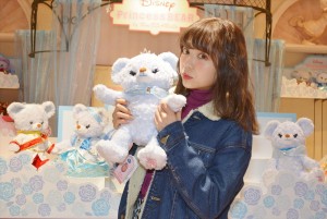 LARMEモデル・斎藤みらい、プリンセスベア発売初日にディズニーストア（渋谷公園通り店）に来店