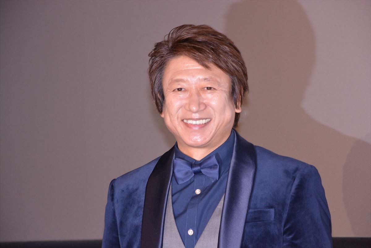 名優マッツ・ミケルセン、客席をくまなく回り“大”ファンサービス！