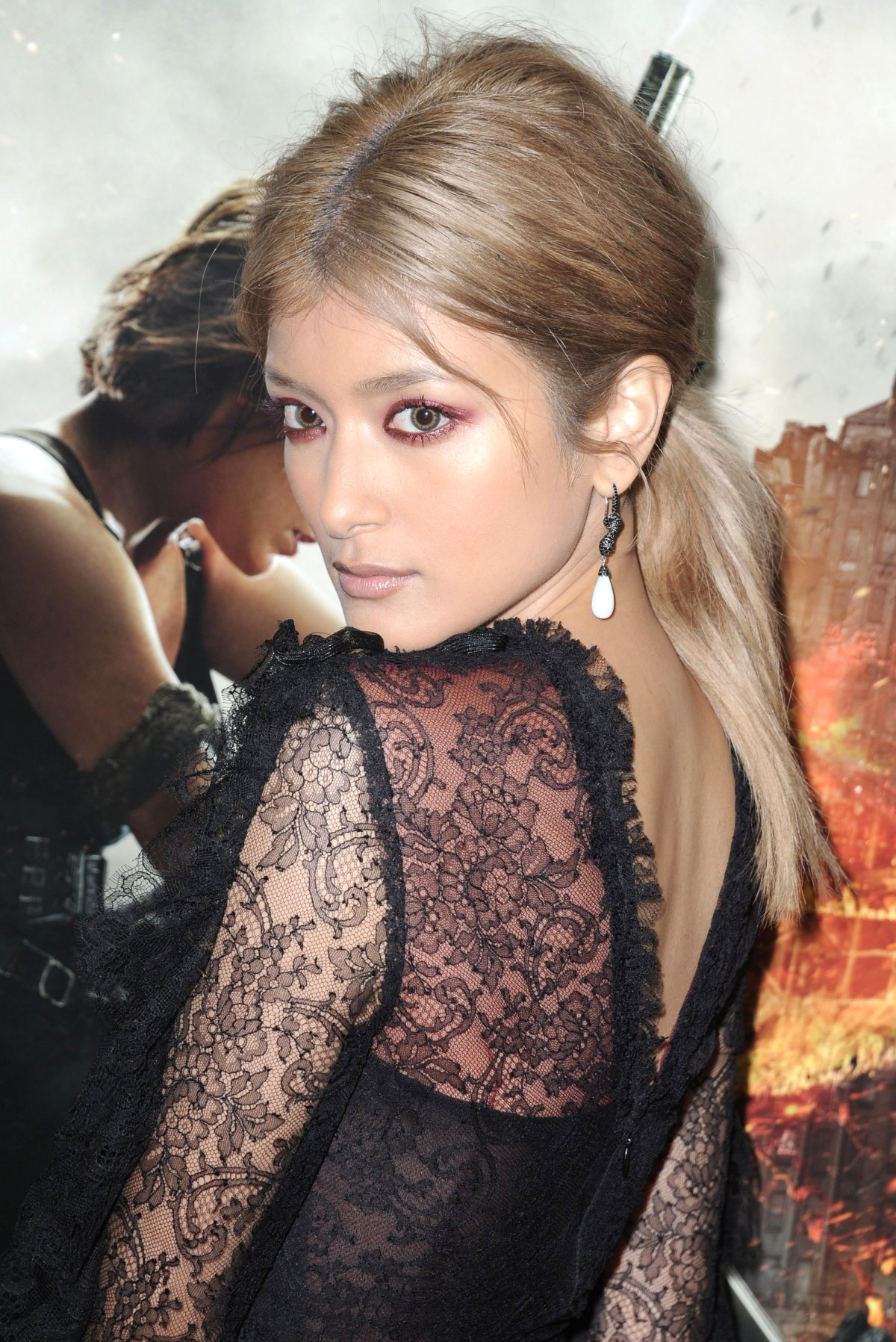 ローラ、『バイオハザード:ザ・ファイナル』LAプレミアに登場