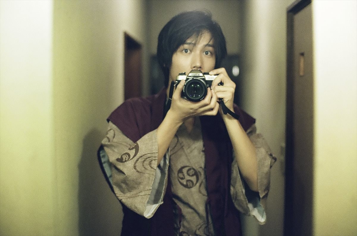 中川大志、40枚超の週めくりカレンダー発売決定！ 写真を初セルフプロデュース