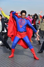 エンディングのダンスが話題の『スーパーサラリーマン左江内氏』