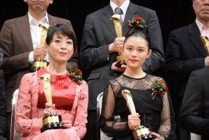 宮沢りえと杉咲花「2016年 第90回キネマ旬報ベスト・テン」にて