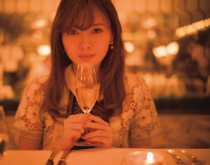 白石麻衣写真集『パスポート』（講談社）撮影／中村和孝