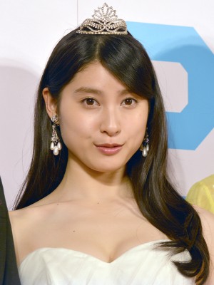 『PとJK』完成披露パーティーに出席した、土屋太鳳