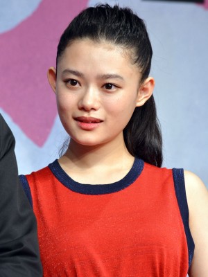 『無限の住人』完成報告記者会見に出席した、杉咲花