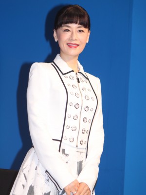 大地真央、『SING／シング』日本語吹替版完成報告会見に出席