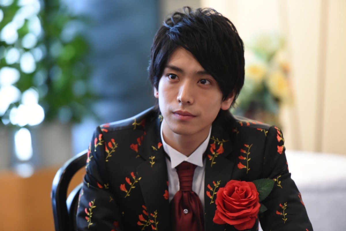 金八先生、ナース、アイドル…、剛力彩芽が『レンタルの恋』でコスプレ七変化