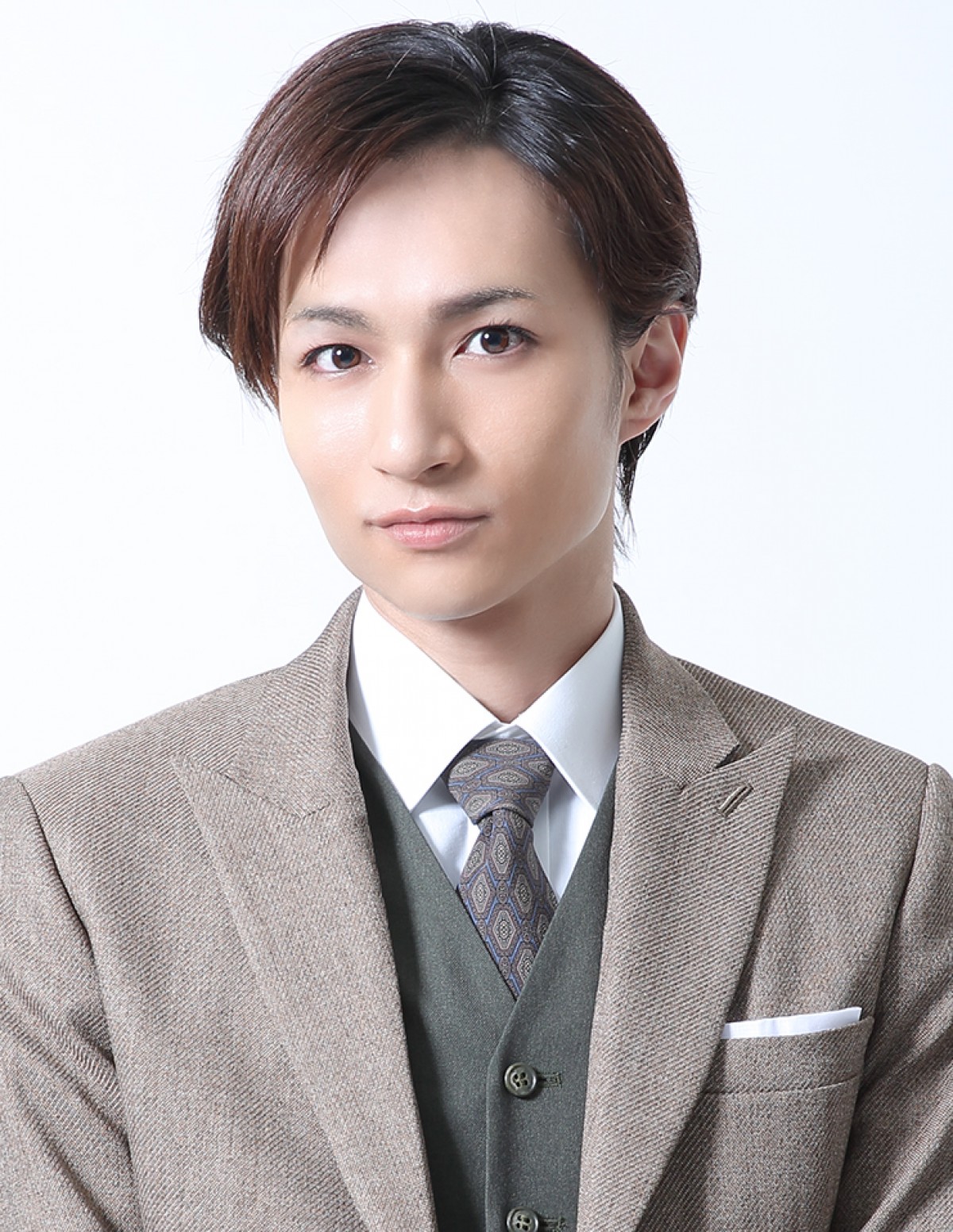 舞台『ジョーカー・ゲーム』、鈴木勝吾、木戸邑弥らキャラビジュアル4名解禁