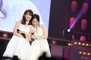 小嶋陽菜卒業ライブ「こじまつり～小嶋陽菜感謝祭～」の様子