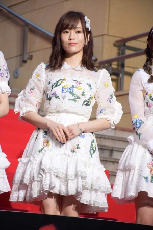 AKB48、映画『WE ARE X』完成披露ジャパンプレミアレッドカーペットに登場