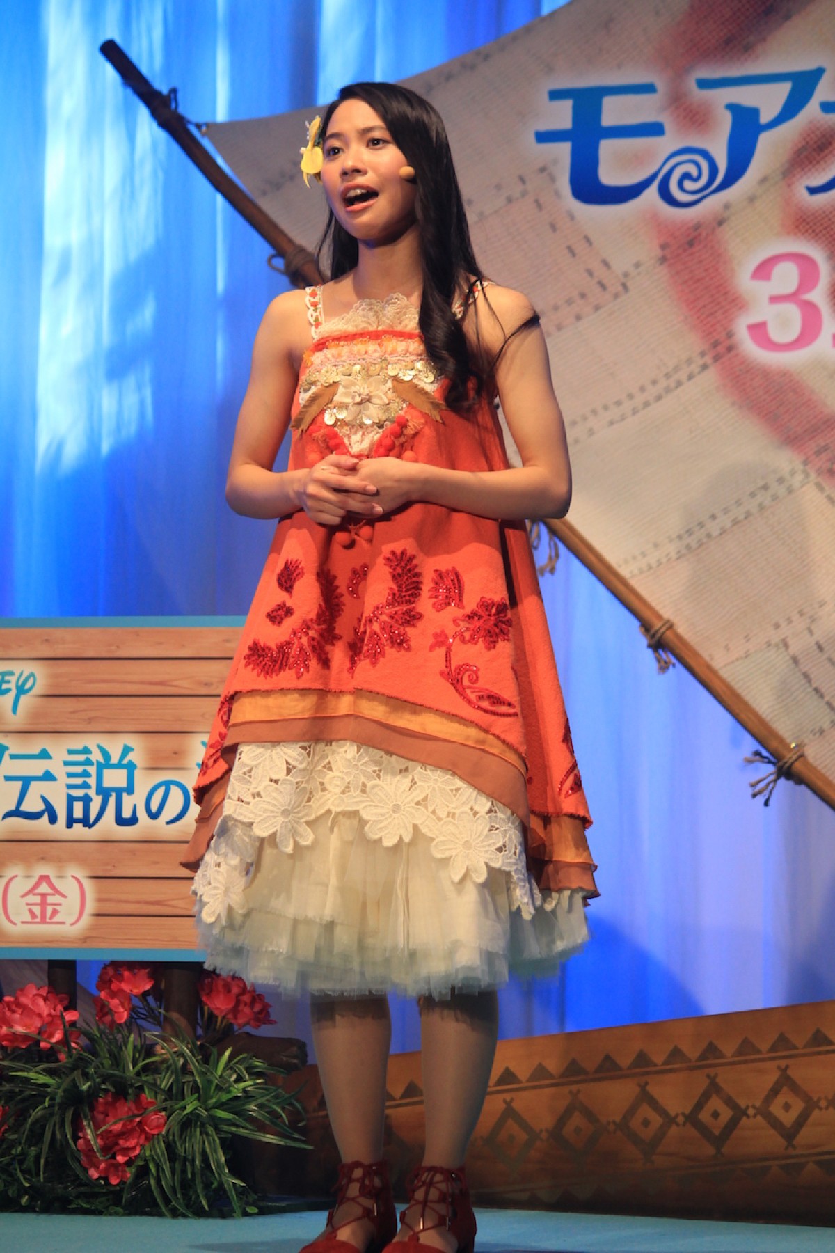 夏木マリ、『モアナ』イベントでまさかの歌い直し「すっかり忘れちゃって…」