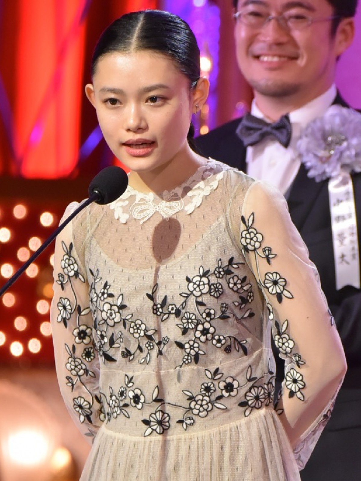 <日本アカデミー賞>杉咲花、最優秀助演女優受賞に涙!「この作品に携われて幸せです」