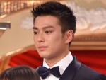 黒髪ショートヘアが大反響の真剣佑