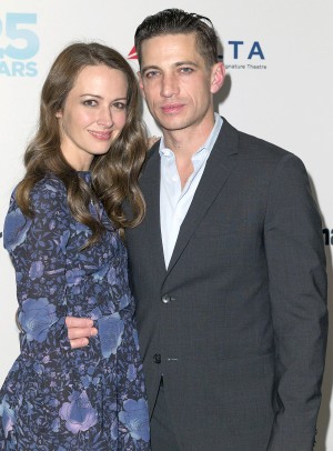 エイミー・アッカー