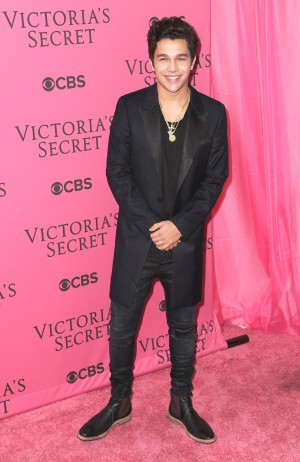 オースティン・マホーン