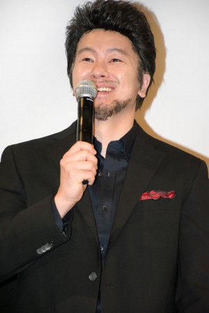 『LUCIFER／ルシファー＜ファースト・シーズン＞』発売記念イベントに出席したカズレーザー